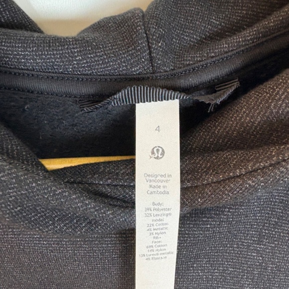 Lululemon Loungeful Cropped Hoodie *Spark
Black - Picture 6 of 7